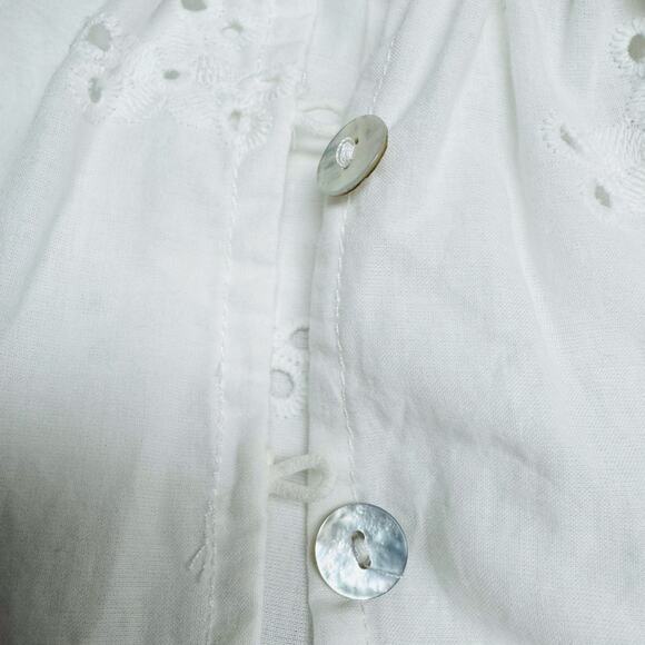 Tart Collections White Eyelet Blouse Lilliana Top Size Small - Picture 5 of 6